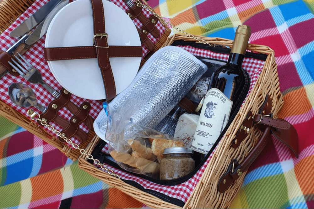 Cestino picnic aperto